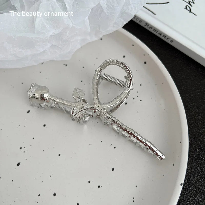 Ruoshui Woman Large Elegant Metal Silver Washing Face Hair Claws Novelty Hairpins Punk Style Barrettes Girls Hair Clips Hairgrip