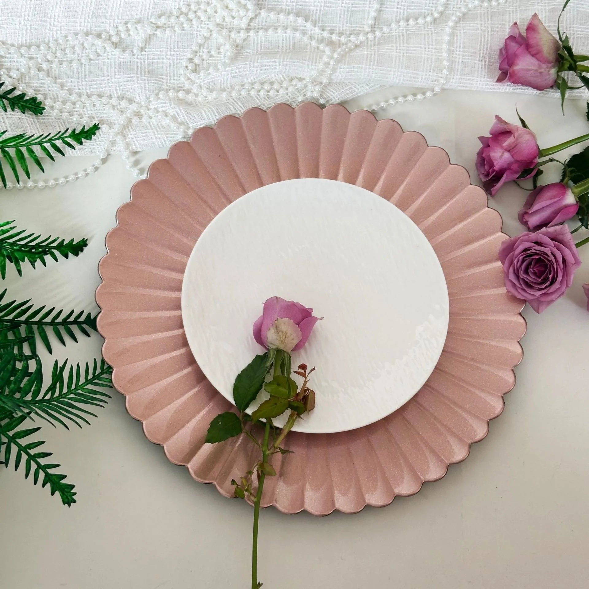 100 PCS Charger Plates Tray Round Plates 13 Inches Service Plate For Table Setting Decoration