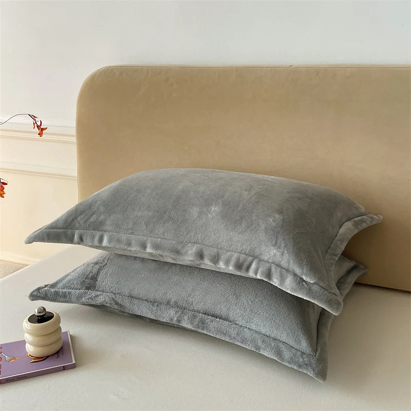 Solid Color Pillows Cover Velvet Pillowslip funda almohada 48x74cm Pillowcase Rectangle Cushion Cover 2pcs Warm Pillow Cases