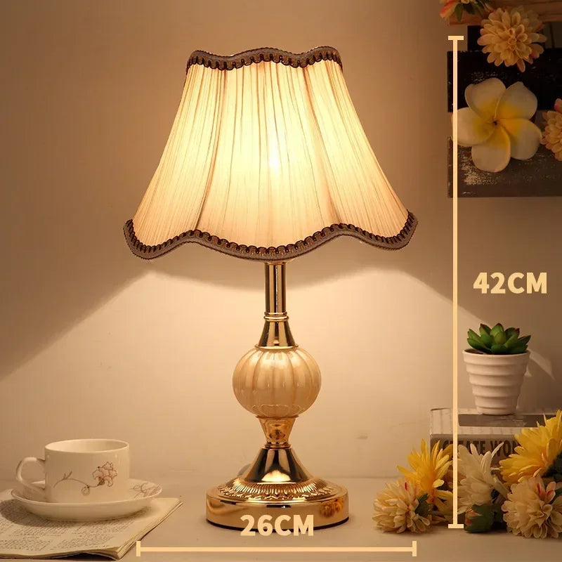 European Style Simple Glass Desk Lamp Retro Classic Bedroom Bedside Lamps Wrought Iron Iron Fabric System Table Light Luxury