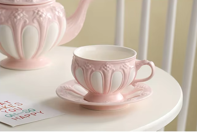 Retro England Court Style Coffee Tea Set 1L Porcelain British Kettle Embossed Afternoon Teapot and Cup Set for Banquets