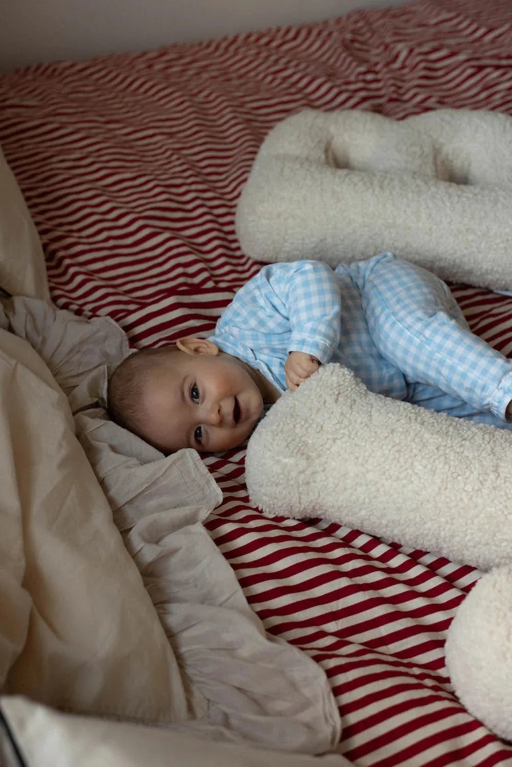 Cartoon English Letter Plush Pillow Sofa Cushion Bed Filling Pillow Sleep Soothing Game Living Room Car Decoration Party Gift