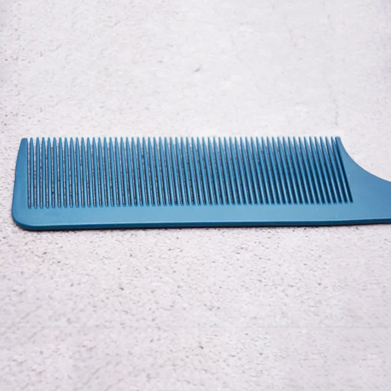 1pc Hair Cutting Combs Professional Hairdressing Comb Hairs Brushes Salon Hair Cutting Styling Tools Barber Hair Cutting Combs