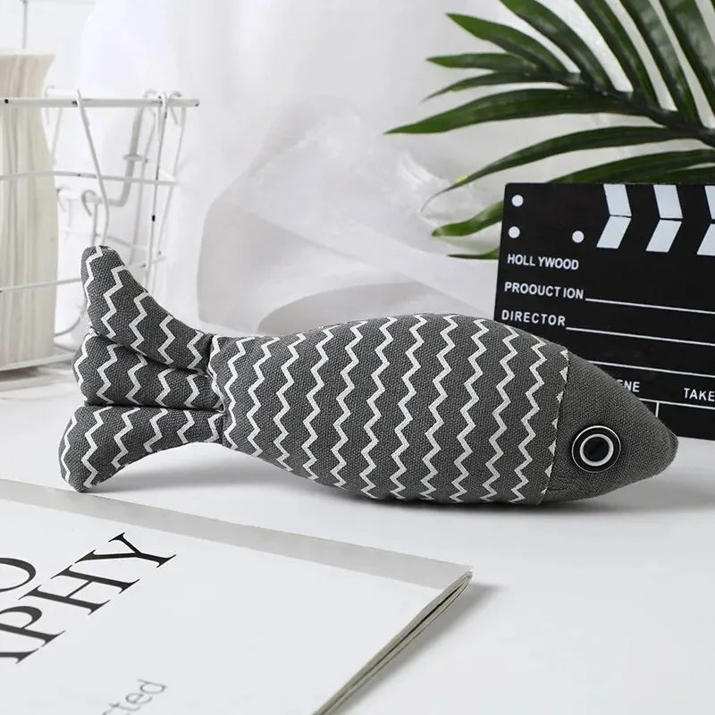 1pc Pet Toys Cat Chew Toys Linen Fish Pillow Chew Training Toy Simulation Fish Puppet Pet Supplies