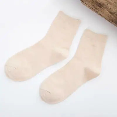 New Women's Bamboo Fiber Colorful Fashion Casual  Harajuku Solid Color Black White Cheap Socks Wholesale 5 Pairs