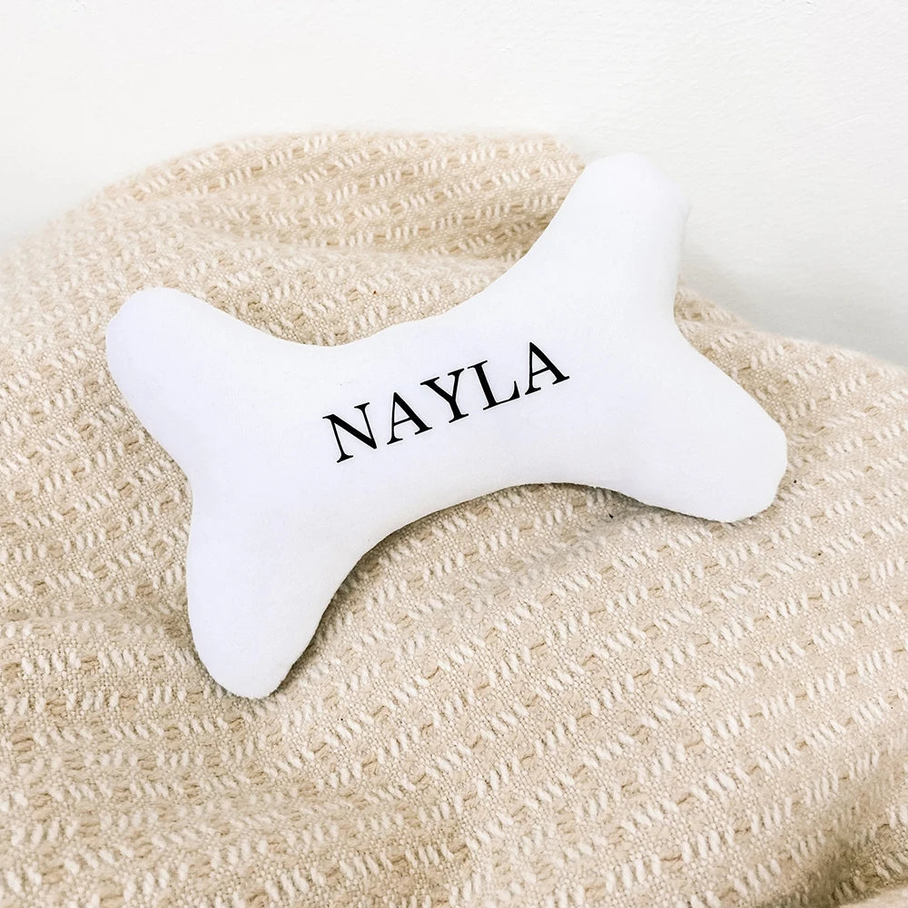 Personalized White Bone Shape Dog Toy Durable Chew Squeaky Plush Puppy Gift Custom Name Interactive Pet Supplies Accessories