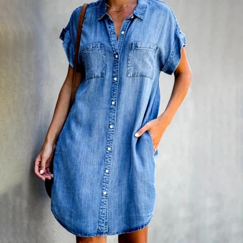 Short-sleeve denim shirt