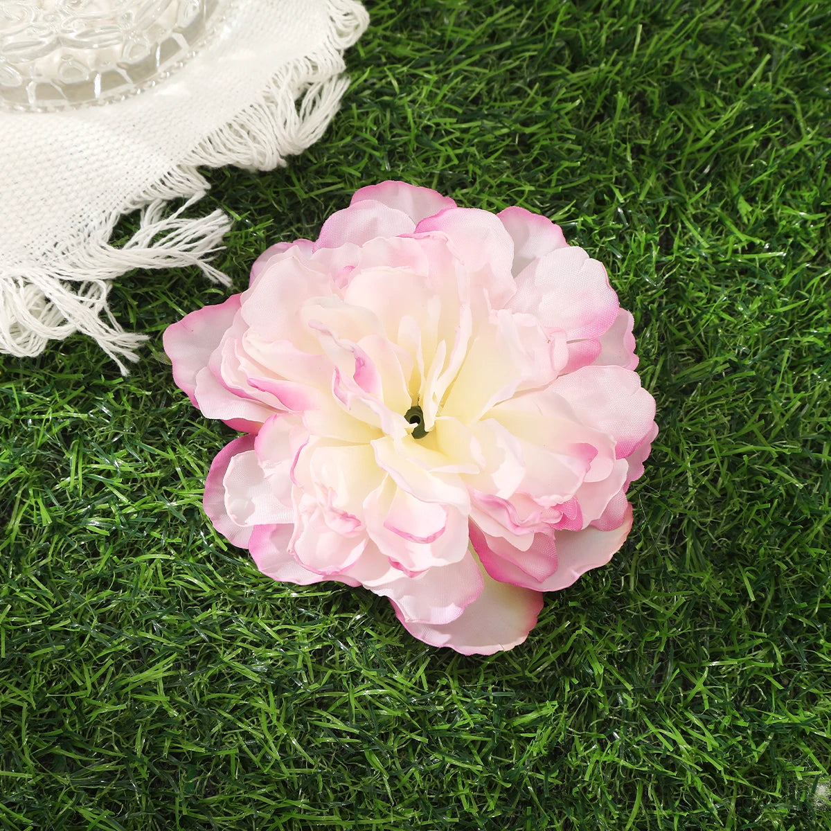 AWAYTR Hawaiian Flower Hair Clip For Women Girls Romantic Bohemian Flower Side Bangs Clip BB Hair Clips Hair Accessories