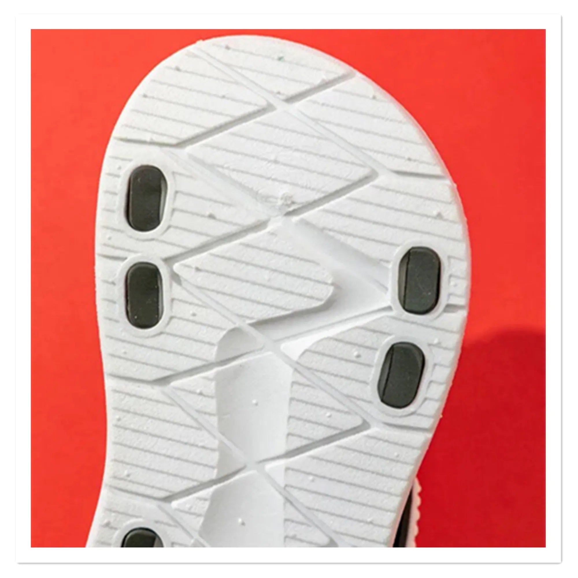 Boys' Sandals 2024 New Summer Mid Big Boys' Soft Sole Anti slip Kids' Baby Shoes Children's Beach Shoes