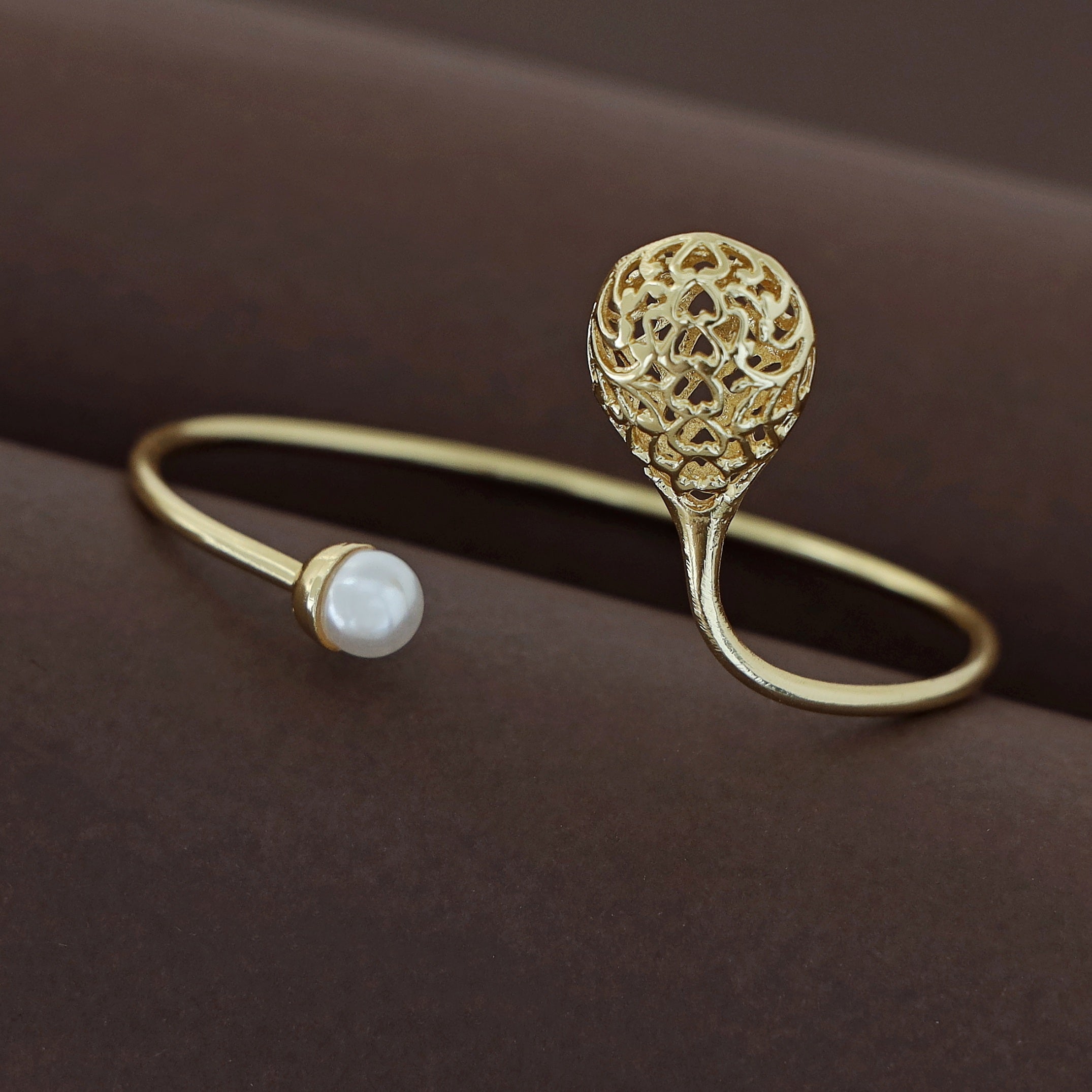 Ridvika Golden Filigree Pearl Bangle