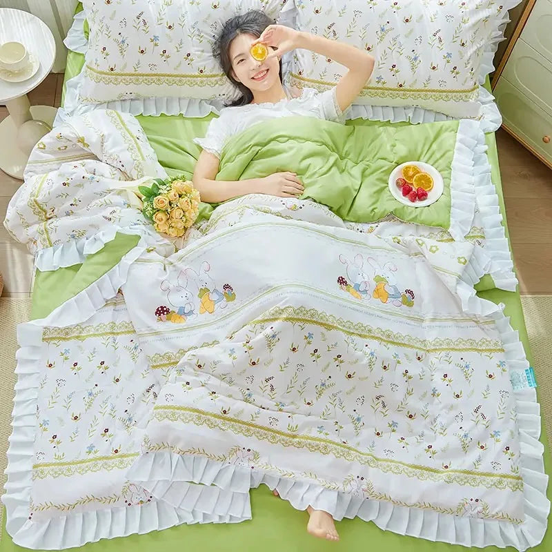 Japan Style Summer Quilt Soft Breathable Quilted Duvet Queen Skin Friendly WashableThin Comforter Lightweight Blanket