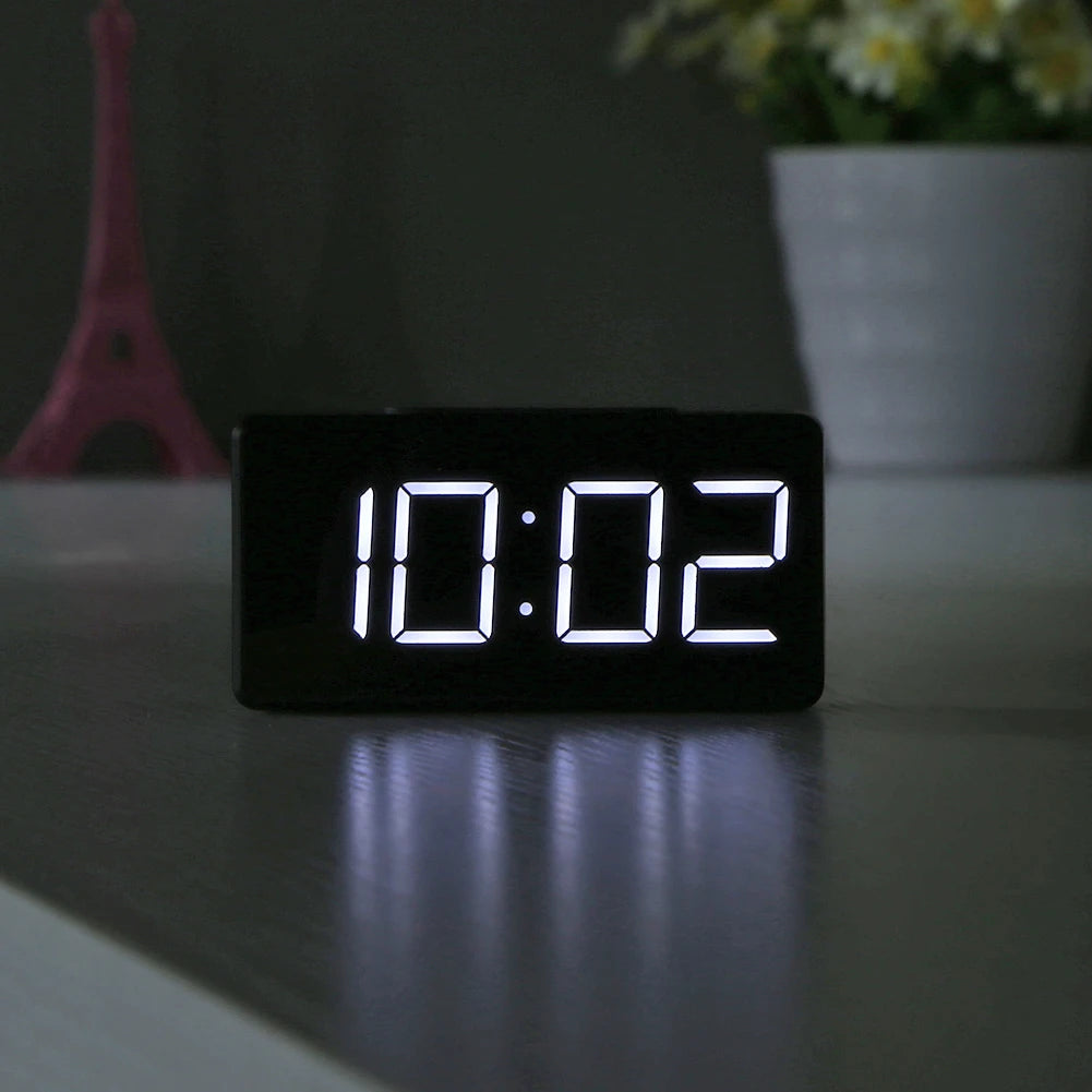 LED Mini Student Clock Usb Desktop Electronic Alarm Clock °c-℉ Temperature Tester-white Light 2 Levels Of Brightness