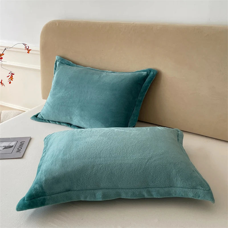 Solid Color Pillows Cover Velvet Pillowslip funda almohada 48x74cm Pillowcase Rectangle Cushion Cover 2pcs Warm Pillow Cases