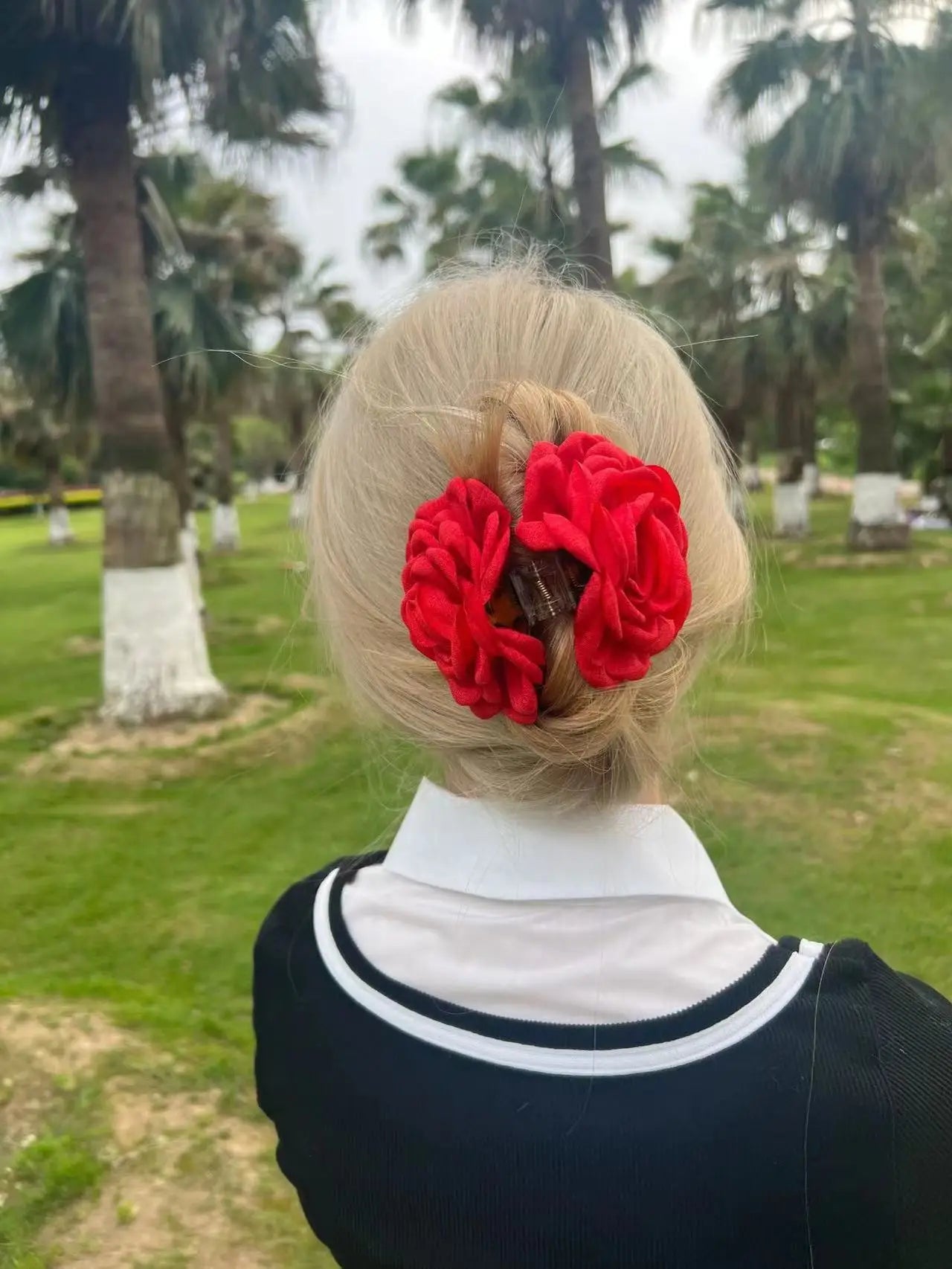 Muweordy Big Rose Flower Hair Claw Handmade Fabric Flowers Grab Hair Clip Ins Hot Shark Clip Fashion Hair Accessories for Women