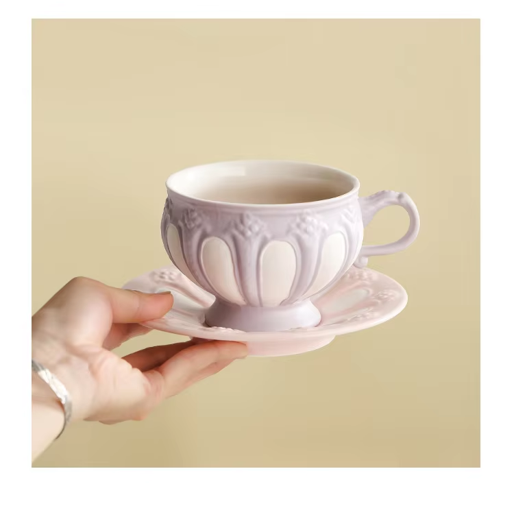 Retro England Court Style Coffee Tea Set 1L Porcelain British Kettle Embossed Afternoon Teapot and Cup Set for Banquets