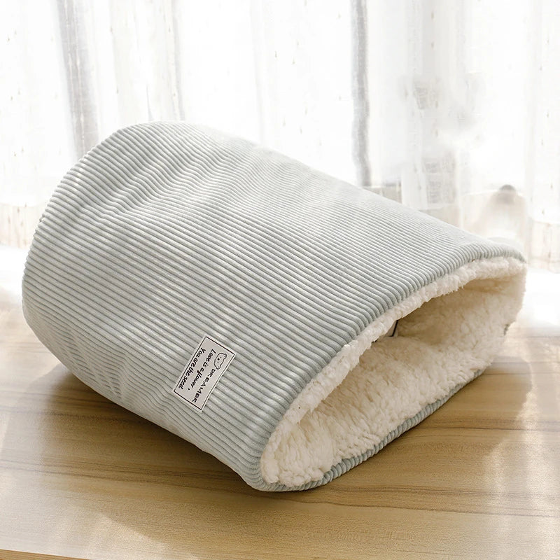 Winter Cat Bed Basket Plush Warm Puppy Kennel Nest Medium Small Dogs Thicken Sleeping Bag Soft Comfortable Pet Kitten Cave House