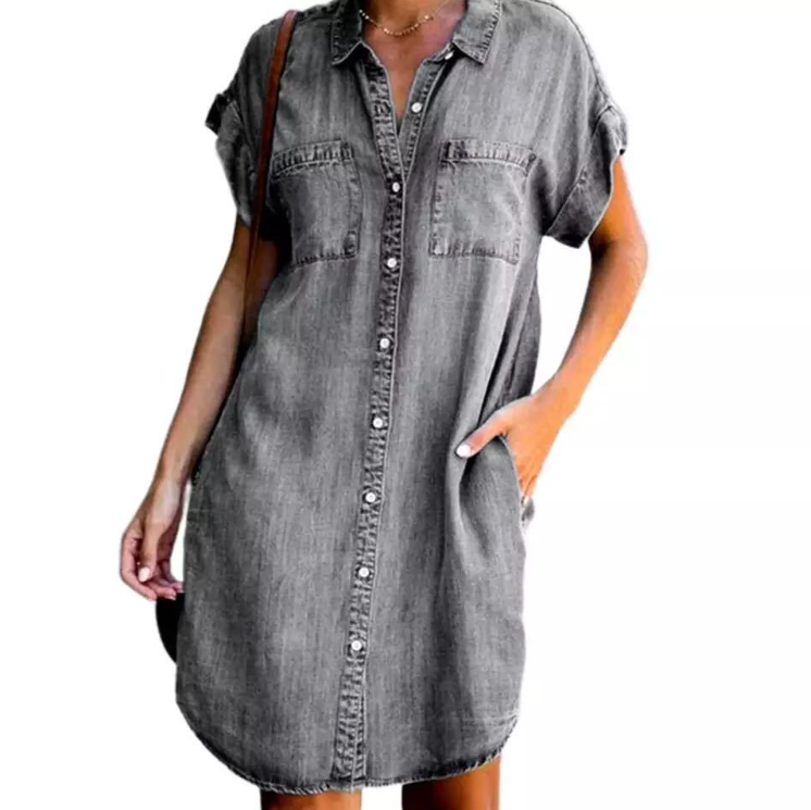 Short-sleeve denim shirt