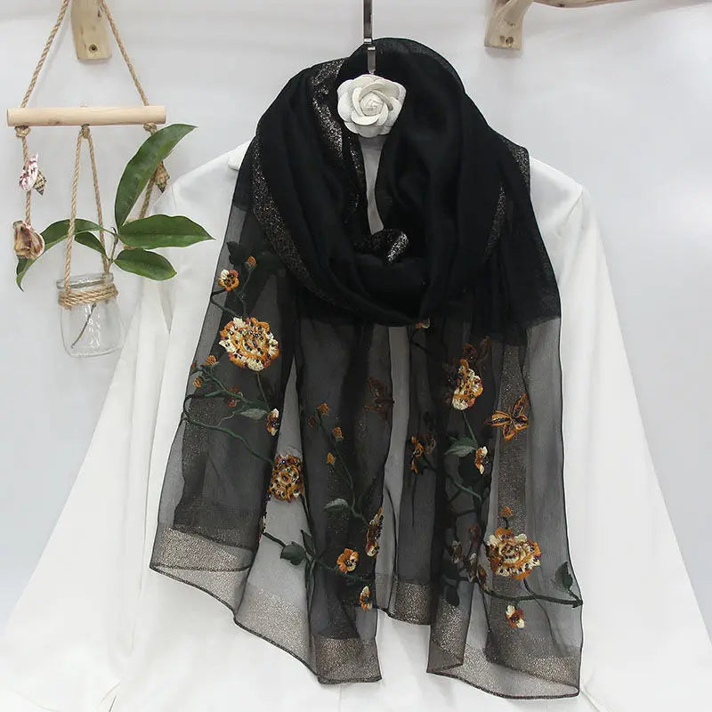 Fashion 2024 Beach Stoles Women Scarf Silk Wool Embroidery Floral Female Thin Foulard Bufanda Hijab Wraps Pashmina Shawl Scarves