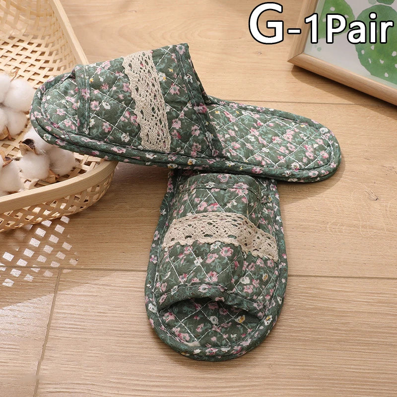 Women Indoor Cotton Slippers Japanese Floral Bedroom Carpet Slippers Soft Toe Sole Slippers Non-Slip Home Bedroom Slippers