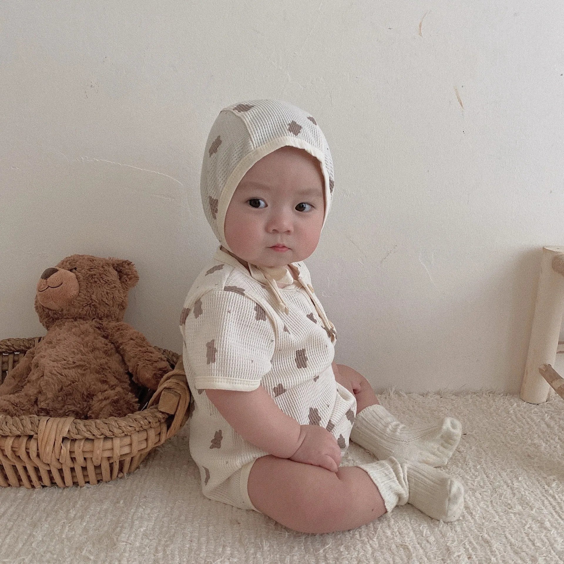 2024 New Baby Summer Short Sleeve Bodysuit Cute Bear Print Boy Cotton Waffle Jumpsuit Fashion Girl Floral Onesie Infant Clothes