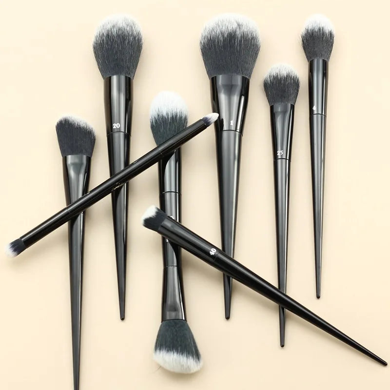 Kat Von D Makeup Brushes Blusher Powder Foundation Concealer Eye Shadow Blending Cosmetic Concealer Beauty Soft Branded Brush