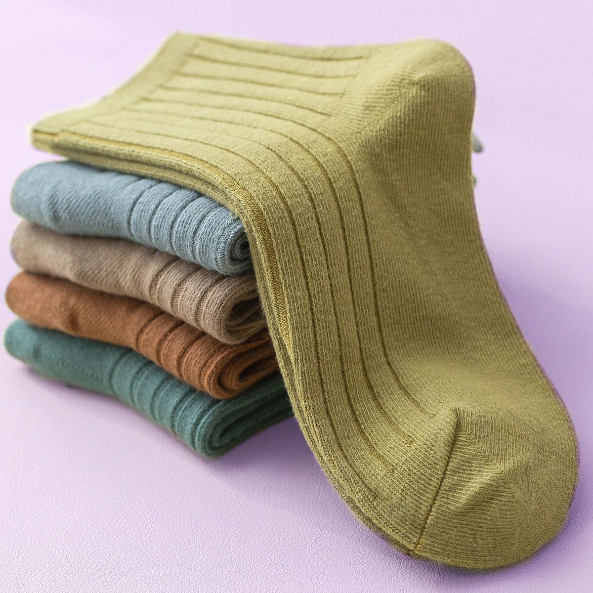 Breathable and sweat-absorbing solid color vintage color long cotton socks