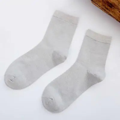 New Women's Bamboo Fiber Colorful Fashion Casual  Harajuku Solid Color Black White Cheap Socks Wholesale 5 Pairs