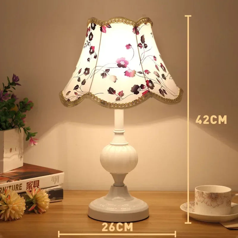 European Style Simple Glass Desk Lamp Retro Classic Bedroom Bedside Lamps Wrought Iron Iron Fabric System Table Light Luxury