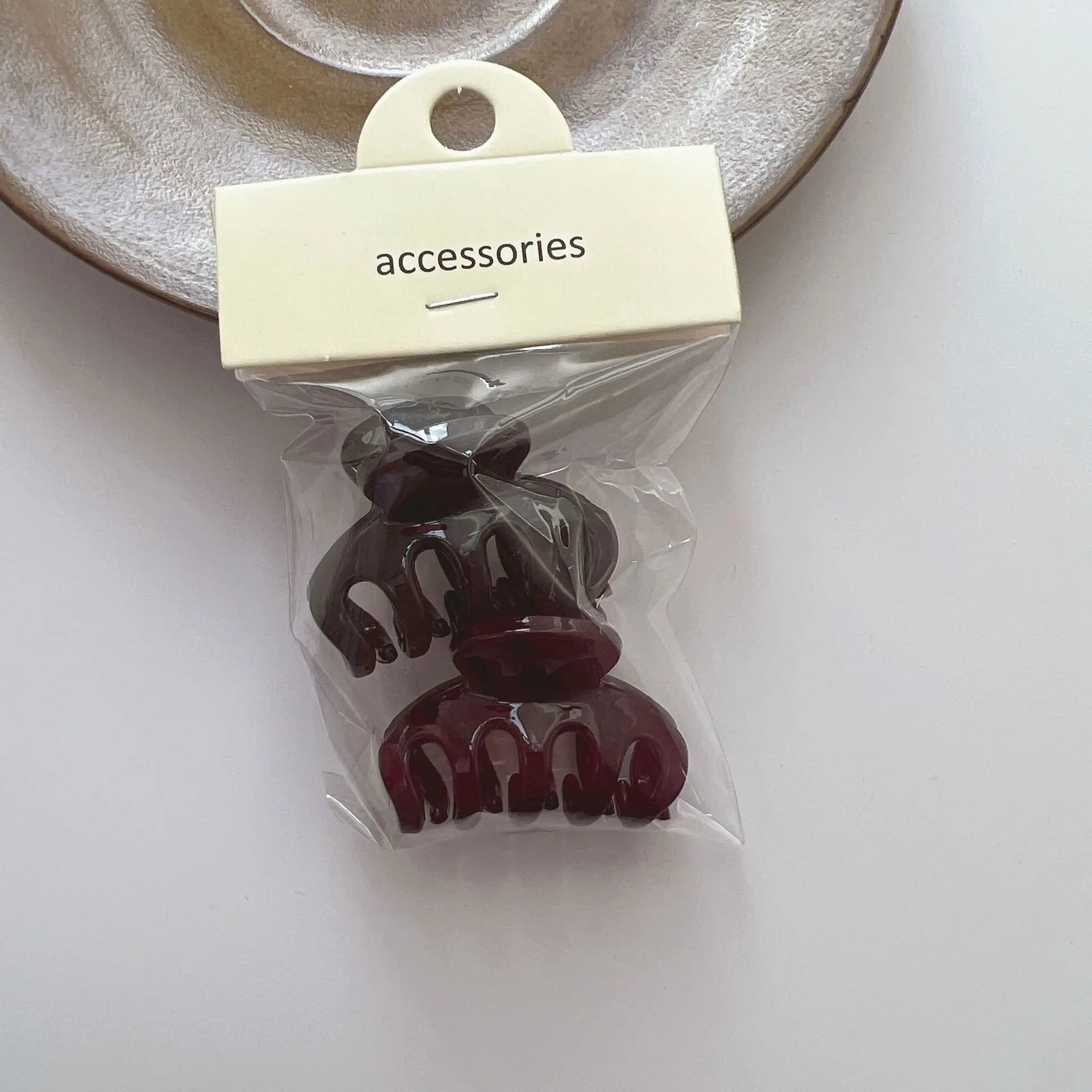 Two packs, very good grip, rectangular bath hair clip, broken hair clip, small amount of hair, ponytail clip, shark clip