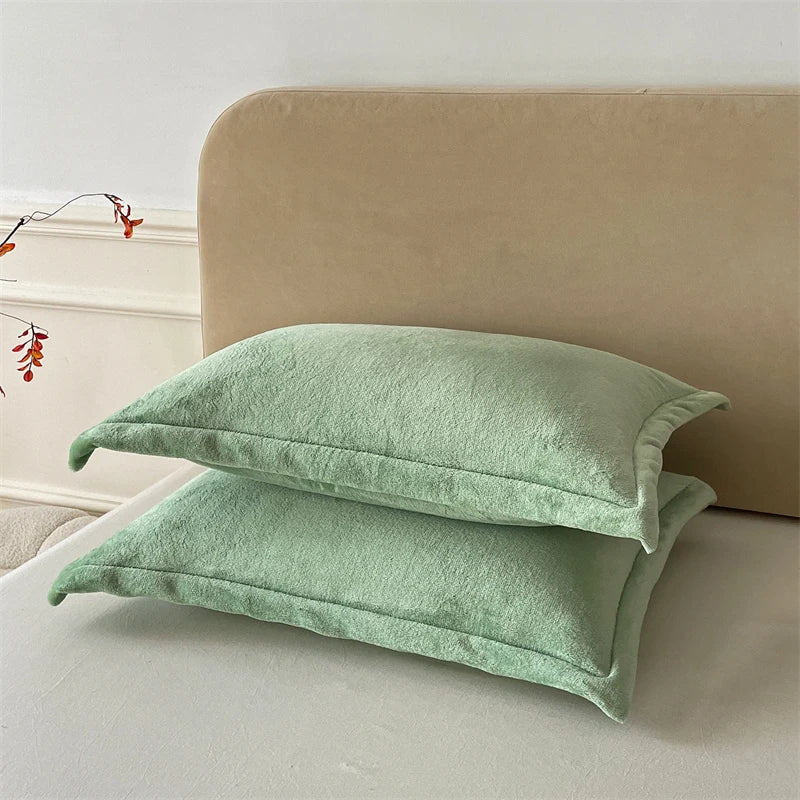 Solid Color Pillows Cover Velvet Pillowslip funda almohada 48x74cm Pillowcase Rectangle Cushion Cover 2pcs Warm Pillow Cases