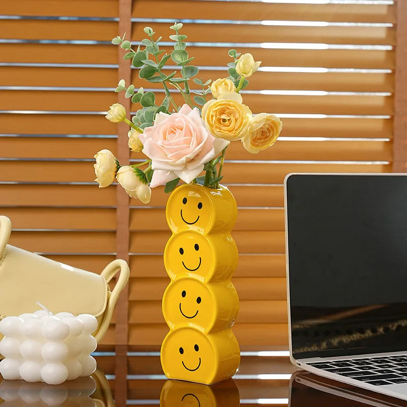 Creative Smile Face Ceramic Vase, Ornaments, Modern Home Decor, Living Room Flower Arrangement, Dry flower