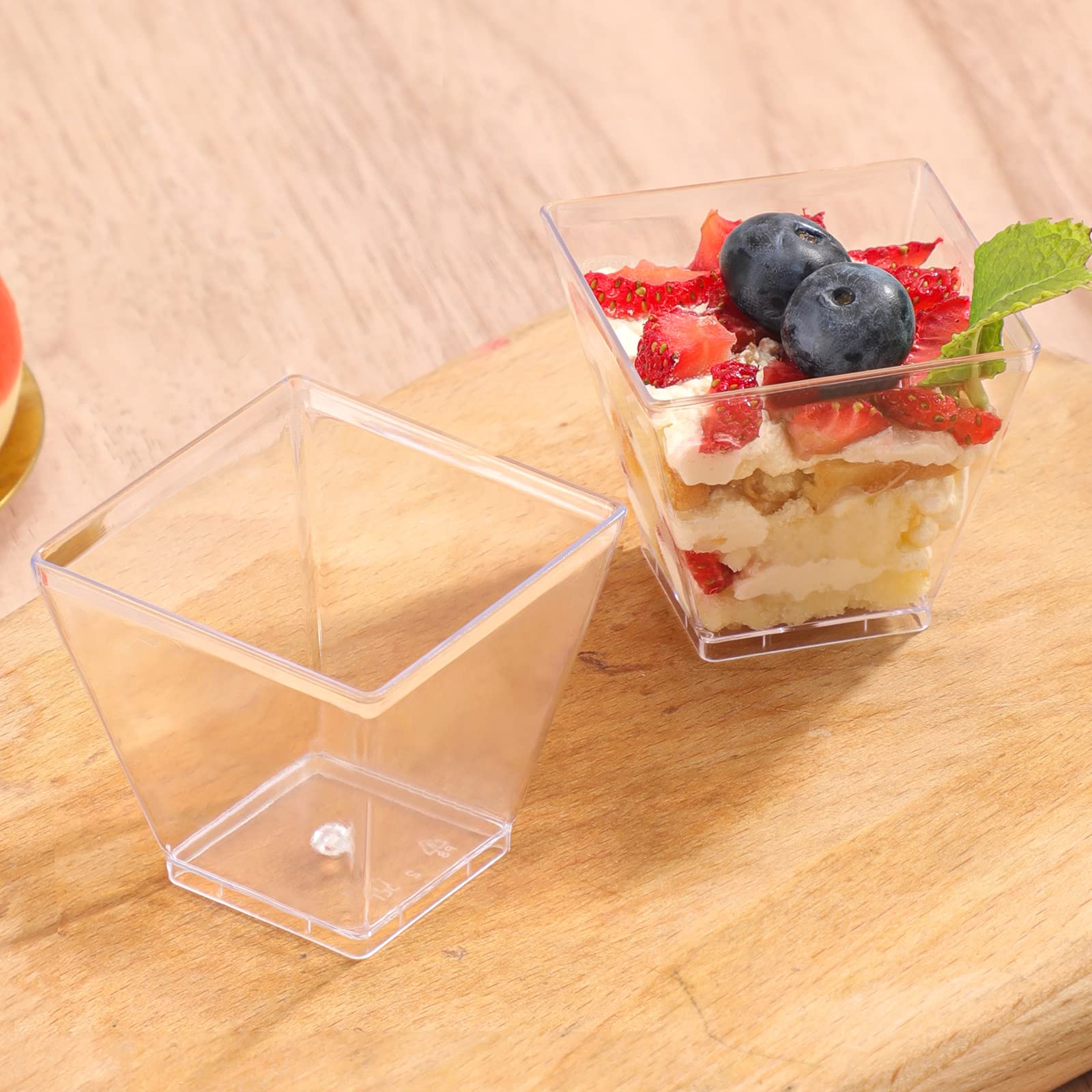 Mini Dessert Cups For Party Small Plastic Dessert Cups Disposable Dessert Shooter Cups for Pudding Fruit Ice Cream