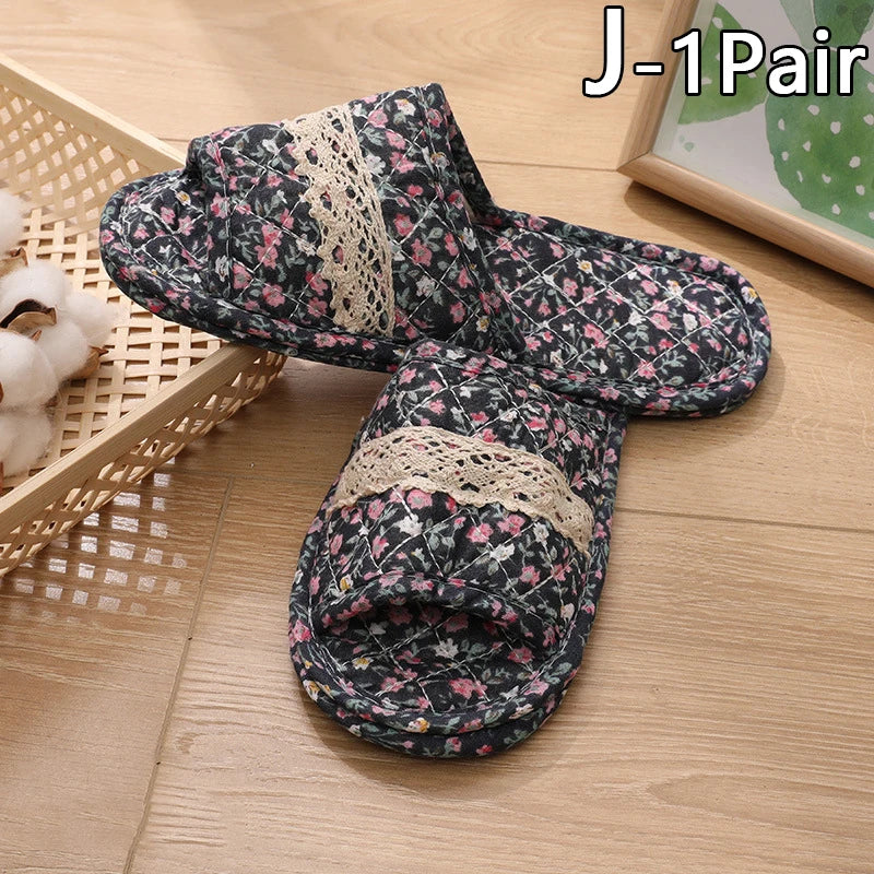 Women Indoor Cotton Slippers Japanese Floral Bedroom Carpet Slippers Soft Toe Sole Slippers Non-Slip Home Bedroom Slippers