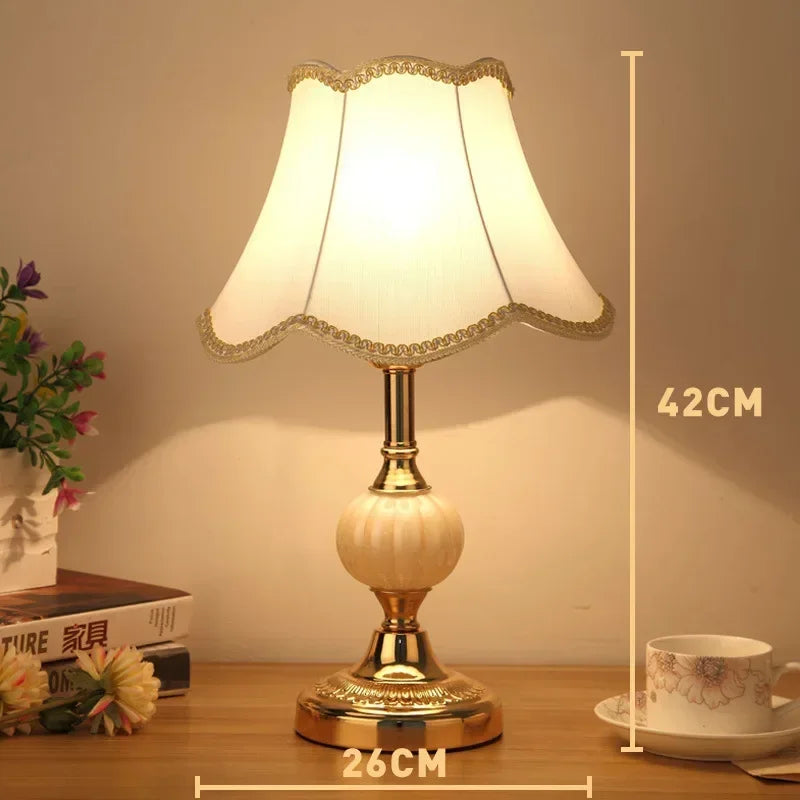 European Style Simple Glass Desk Lamp Retro Classic Bedroom Bedside Lamps Wrought Iron Iron Fabric System Table Light Luxury