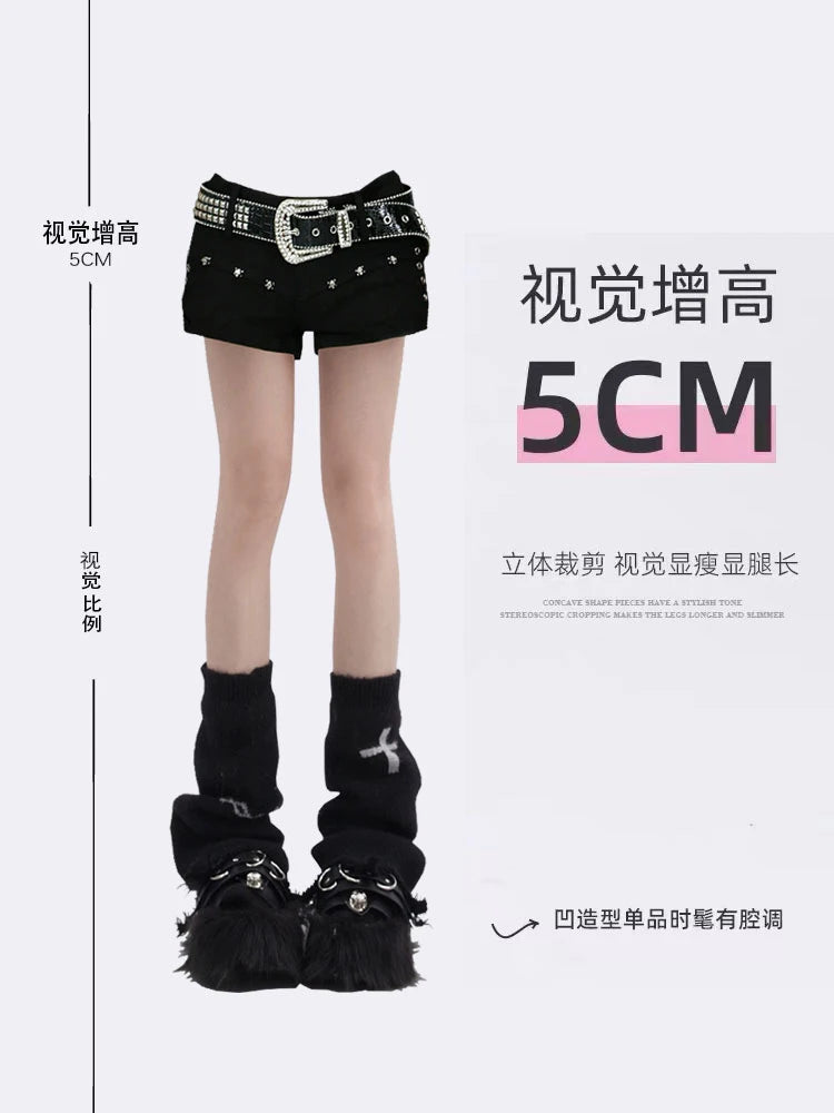 Women's Black Gothic Denim Shorts Vintage High Waist Mini Jeans Shorts Y2k Shorts Pants Harajuku Trashy Emo 2000s Clothes Summer