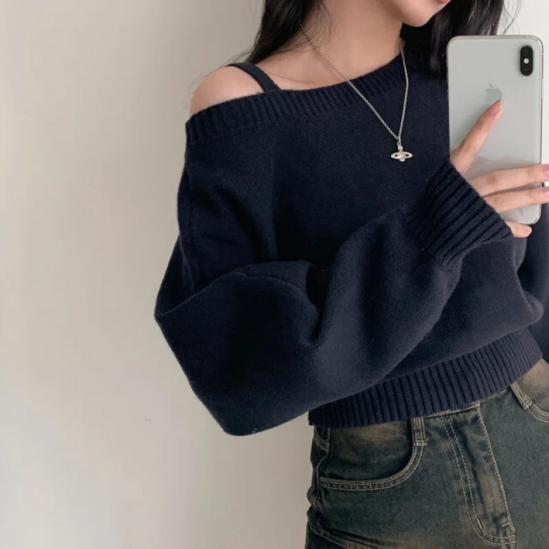 Korean Women's Off Shoulder Strap Knitwear Sweater New Design Diagonal Shoulder Short Top Elegant Sexy Bat Sleeve Sweater свитер