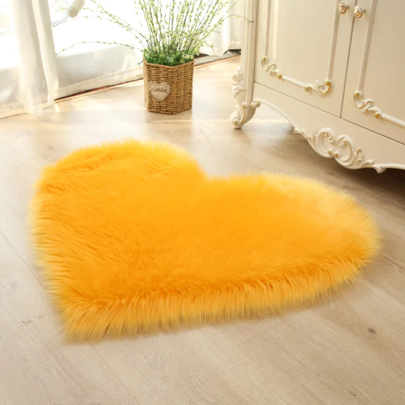 Carpet In The Living Room Large Rugs Plush Heart Shaped Non-Slip Bedrooom Modern Carpet Furry Floor Mat Children's Room Decor