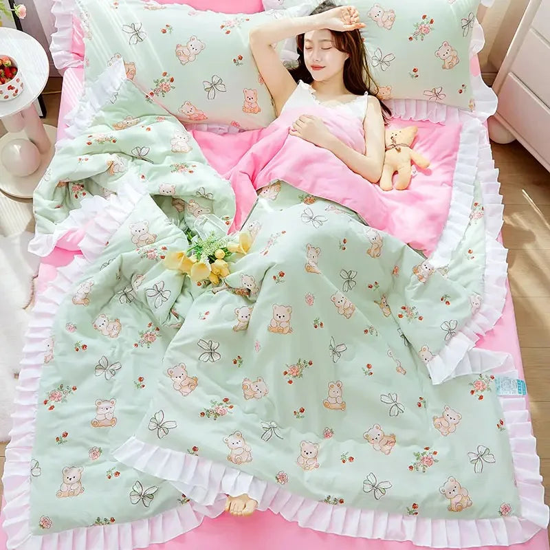 Japan Style Summer Quilt Soft Breathable Quilted Duvet Queen Skin Friendly WashableThin Comforter Lightweight Blanket