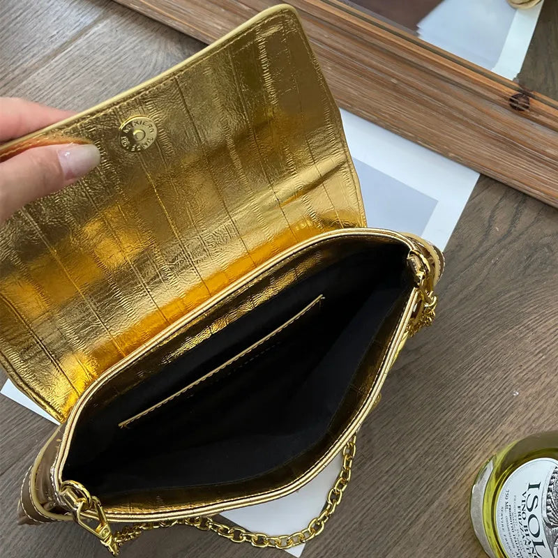 Chain Shoulder Underarm Gold Bags For Women Luxury Designer Handbag Purses 2024 New Fashion  Commuting Large Capacity Crossbody