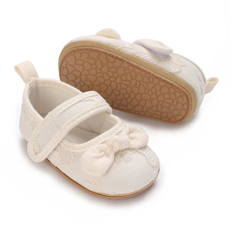 VALEN SINA Lace Baby Girl Princess shoes Baby Moccasins Moccs Shoes Bow Fringe Rubber Soled Non-slip Footwear