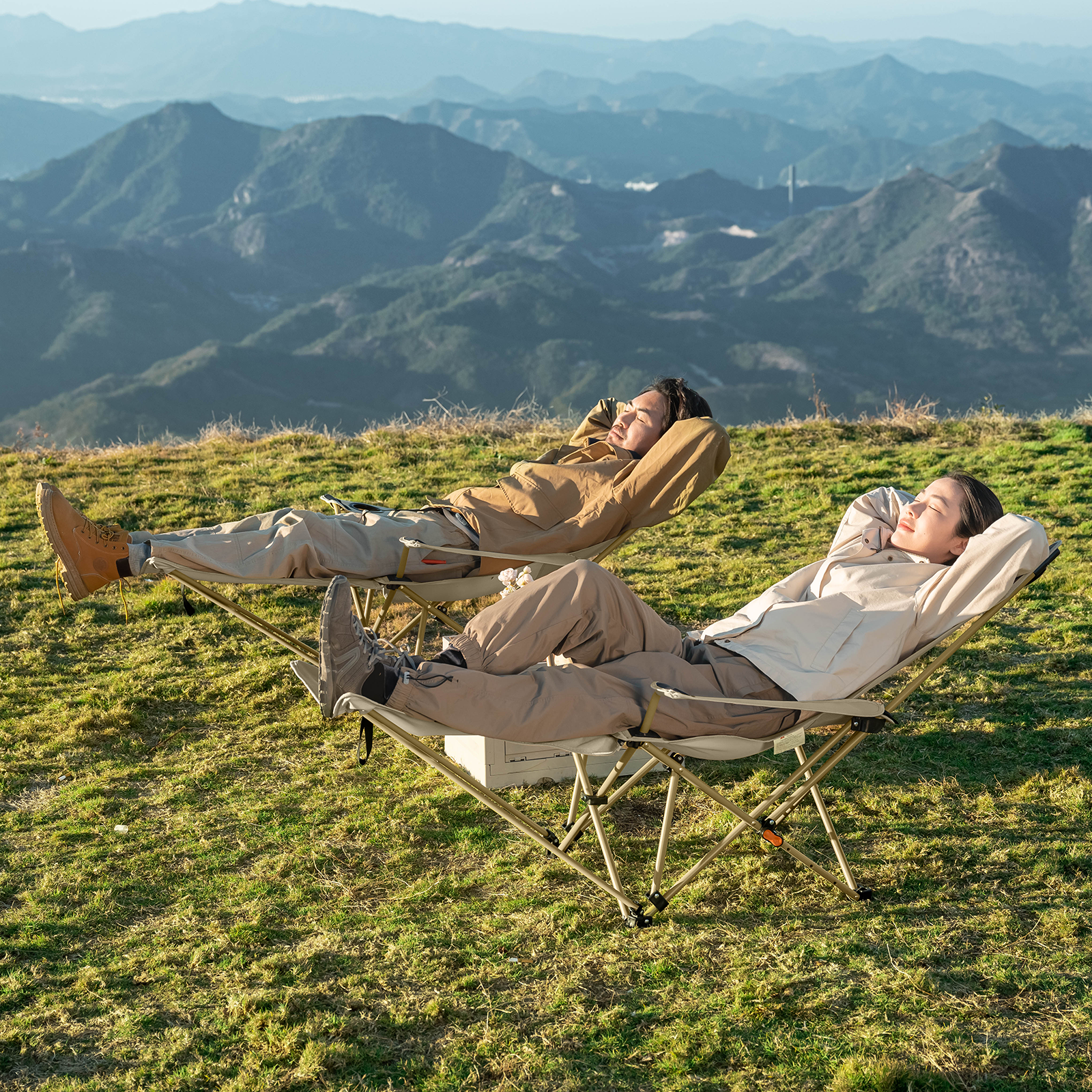 Tanstrider Foldable Camping Lounger 15016