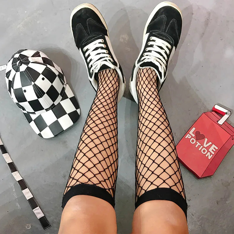 Summer Women Sexy Grid Socks Short Fishnet Socks Hollow Lattice Geometry Black Breathable Net Socks Female 1pair=2pcs tt099