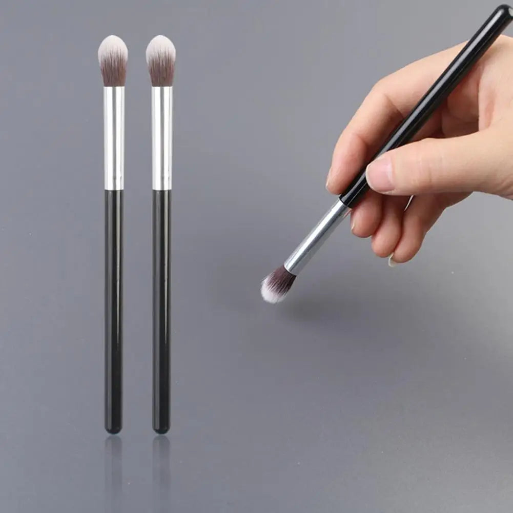 Universal Artificial Fiber Durable Plastic Cosmetic Powder Eye Shadow Blush Blending Tool Eye Shadow Brush Smooth Surface