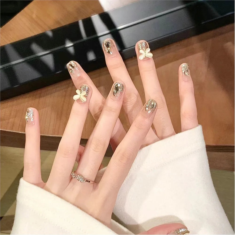 24PCS Pink Cat Eye Press On Nails Handmade Short Ballet Fake Nails Diamond Designs Full Cover Nail Art Tips Wearable False Nails