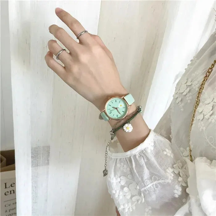 2PC Set Small Daisies Bracelet Watch Women Fashion Casual Leather Watches Simple Ladies Small Dial Quartz Wristwatch Reloj Mujer