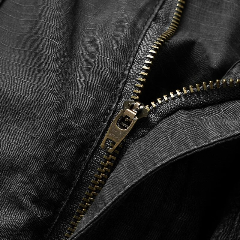 Relaxed elastic waist pants with back cargo pocket