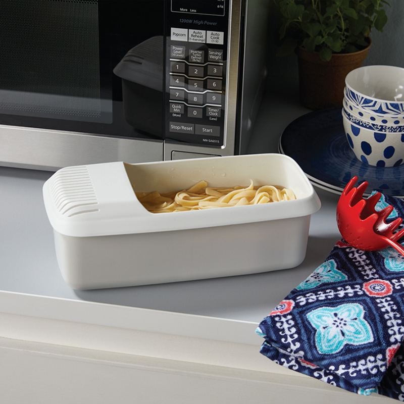 Plastic spaghetti box kitchen cooking vegetables and noodles dual-use plastic storage box kitchen supplies gadgets set draining box