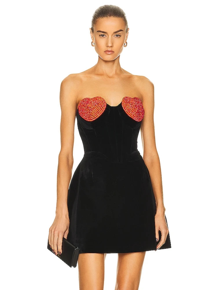 Sexy Strapless Heart Shape Crystal Design Mini Dress Women Black Velet Red Heart Diamond Design A-line Dress Evening Party Club