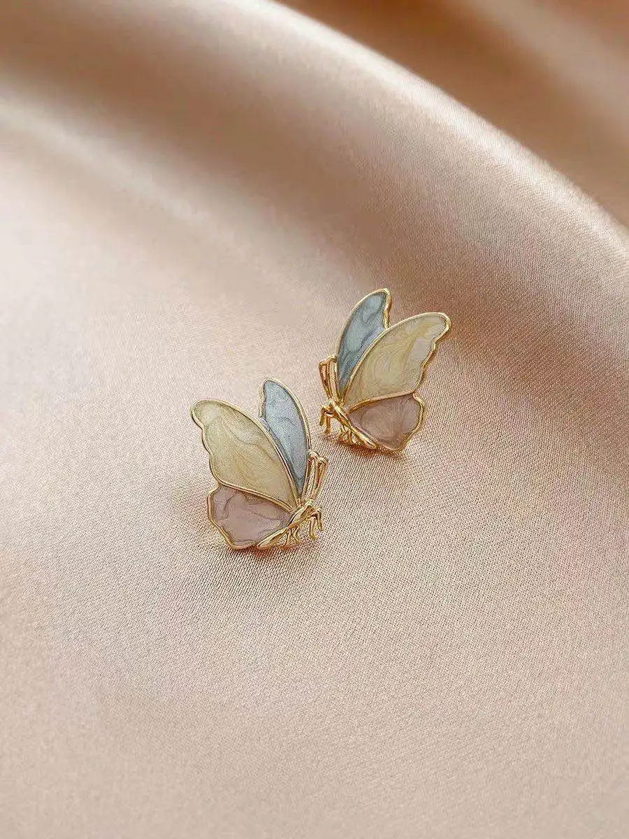 XIYANIKE  Charming Beautiful Butterfly Earrings For Women Elegant Fashion Stud Earrings Fairy Temperament Jewelry Accessories