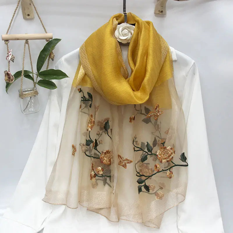 Fashion 2024 Beach Stoles Women Scarf Silk Wool Embroidery Floral Female Thin Foulard Bufanda Hijab Wraps Pashmina Shawl Scarves